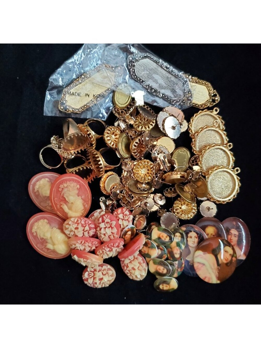 Vintage Cameo Lot Cabochon Settings Acrylic Metal Brooch Ring Earrings DYI Craft